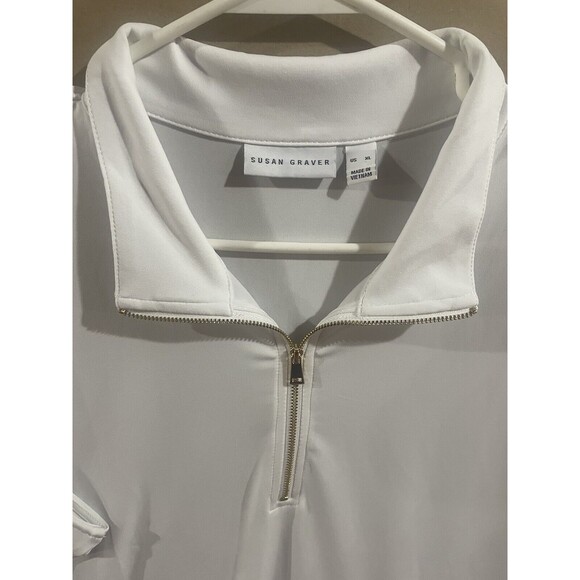 Susan Graver Size XL White Collared Tank W/ Gold Zip Up - Picture 3 of 3